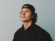 Lukas Graham Kembali ke Akar Folk lewat Single 'To Know A Girl', Simak Liriknya