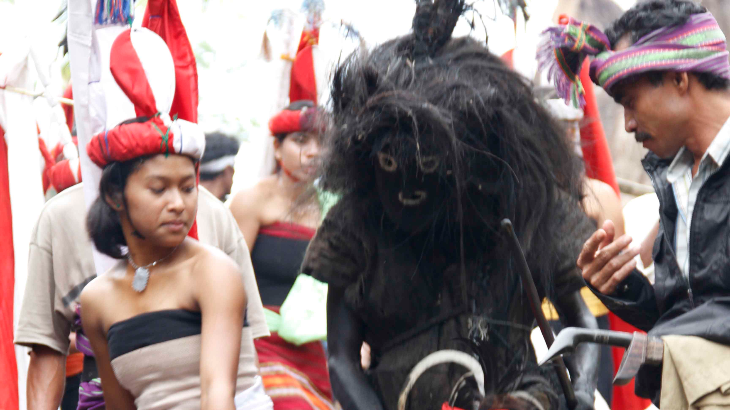 Mengenal Ritual Bulan Pahit ala Sumba Barat