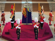 Mahkota St. Edward untuk Penobatan Raja Charles III