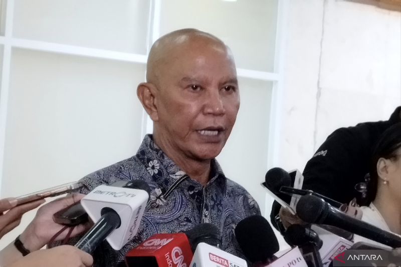 Rupiah dan IHSG Ambrol, Banggar DPR Minta Pemerintah Bercermin