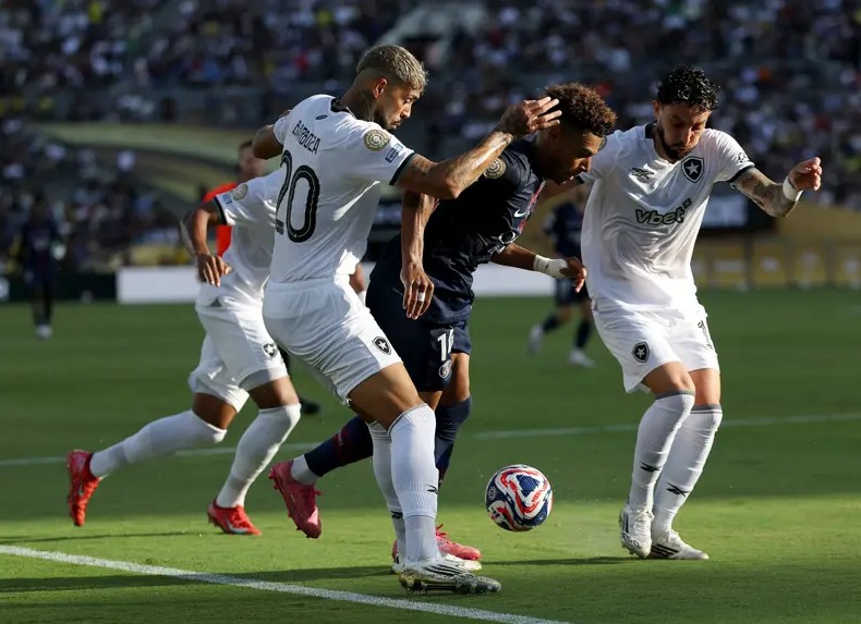 Bikin Kejutan, Botafogo Kalahkan PSG dengan Racun yang Sama