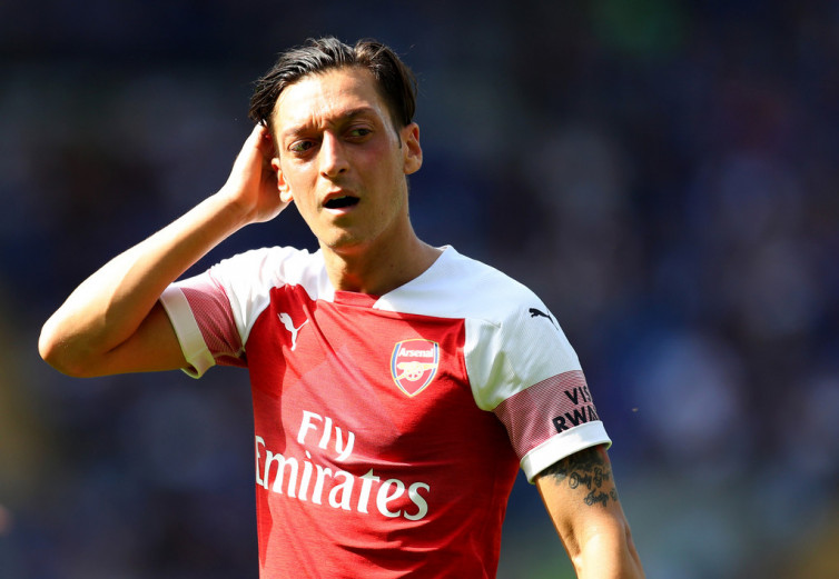 Ozil