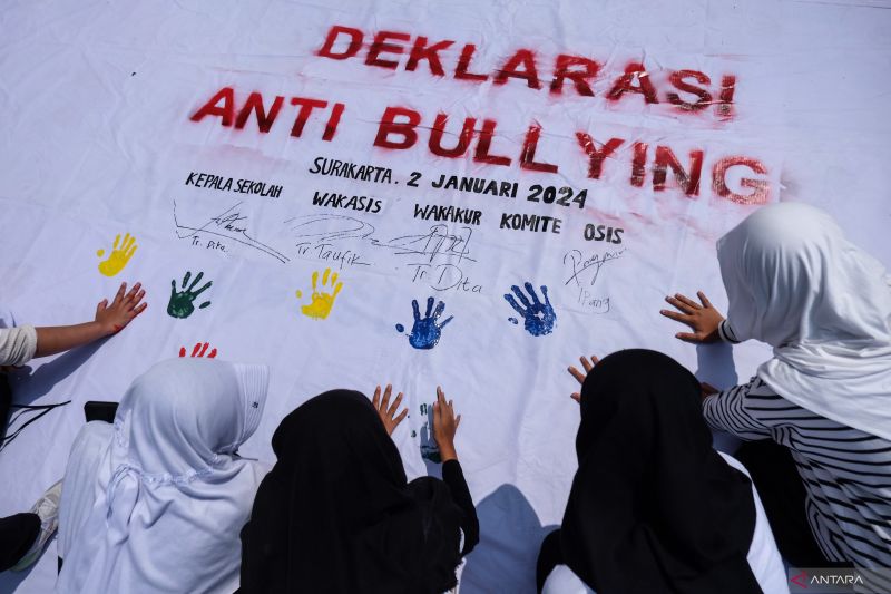Viral, Remaja Putri Dipukuli Pelaku dan Teman-Temannya di Tambora Gara-Gara Rebutan Pacar