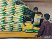 Jokowi Tegaskan Harga Beras Naik Secara Global