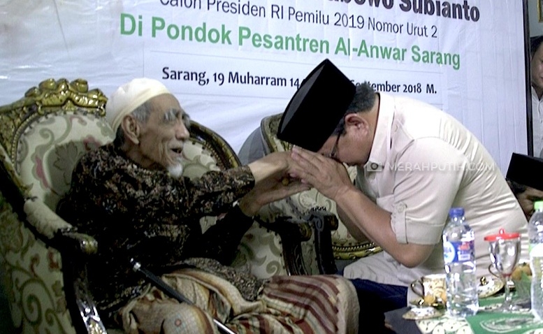 Mbah Moen Doakan Prabowo Pimpin Indonesia