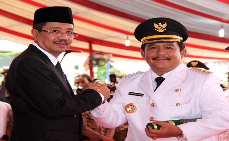 Bupati Labuhanbatu Panganol Harahap