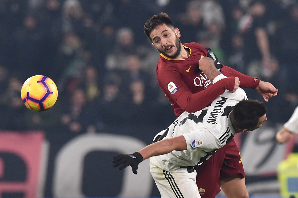 Kostas Manolas kini masuk dalam daftar pemain incaran MU