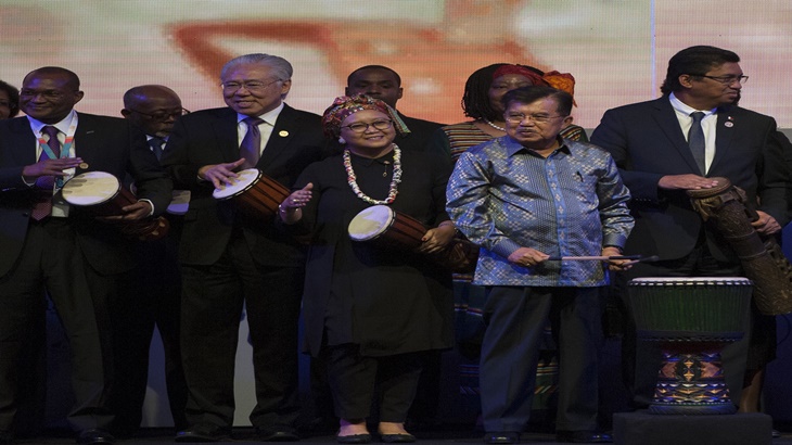 Wapres JK bersama para menteri