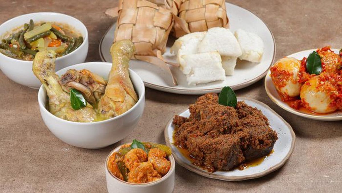 Cara Menikmati Hidangan Lebaran Tanpa Khawatir Berat Badan Naik, Simak 6 Tips Ini