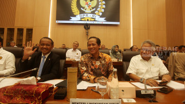 Raker Menteri ESDM Bahas RPP KEN dan Kelangkaan Gas Elpiji 3 Kg Bersubsidi