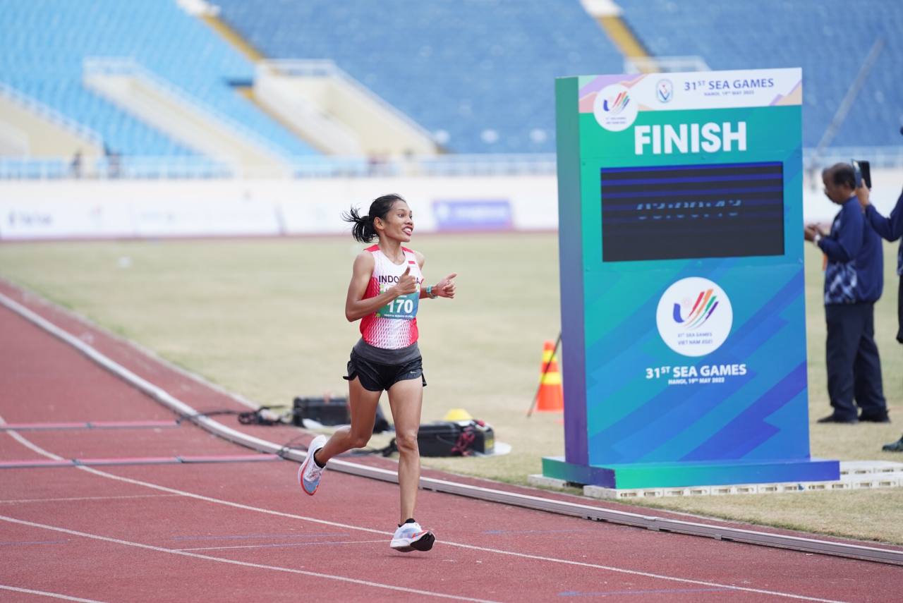 Odekta Elvina Naibaho finis pertama. (NOC Indonesia/M Rifqi)
