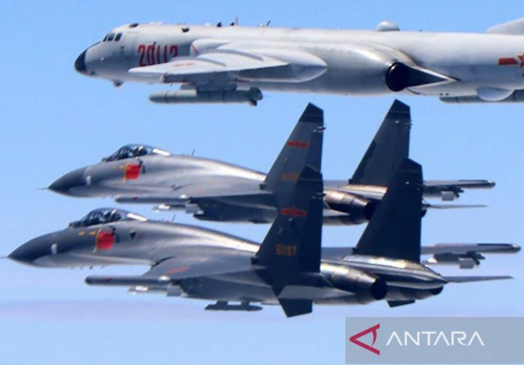 China-Taiwan Panas: Kapal Induk Terdeteksi, 7 Jet Tempur Langgar Zona Udara