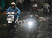 Peralihan Musim Jabodetabek Masih Diguyur Hujan Lebat Meski Musim Kemarau