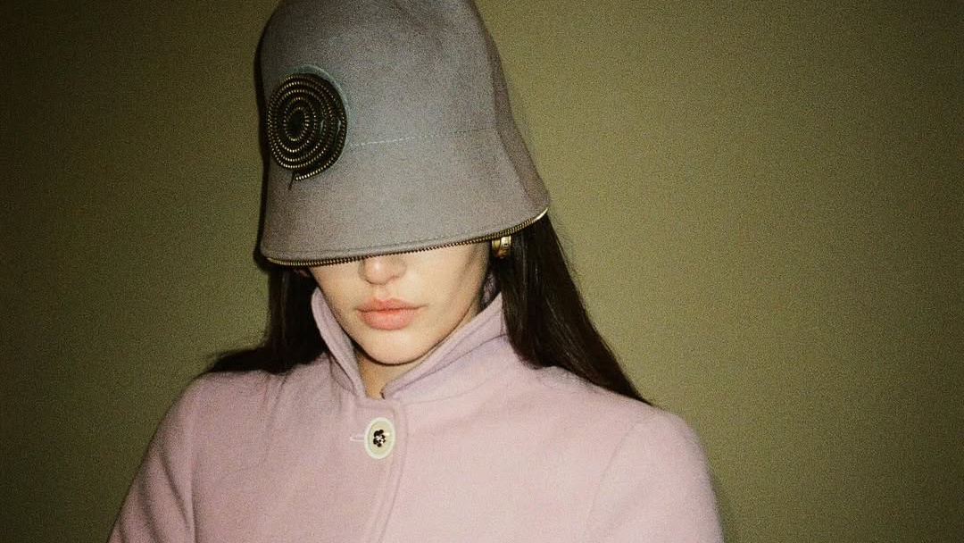 Makna Lirik Lagu ‘The Visitor’ Sienna Spiro, Tentang Hidup yang Sementara