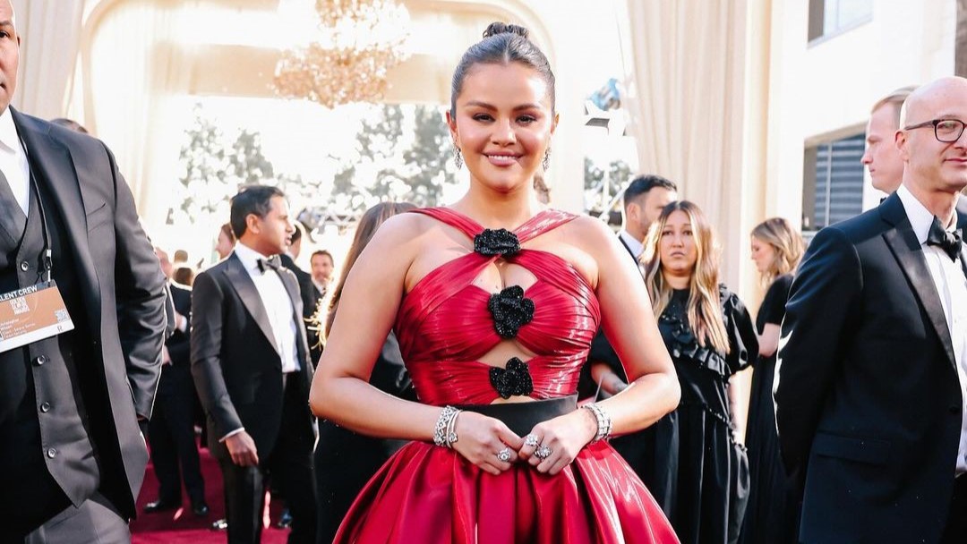 selena gomez golden globes 2024