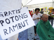 Anak-Anak Waduk Pluit Jejali Arena Permainan dan Gunting Rambut Gratis Pesta Rakyat Cap Go Meh 2018