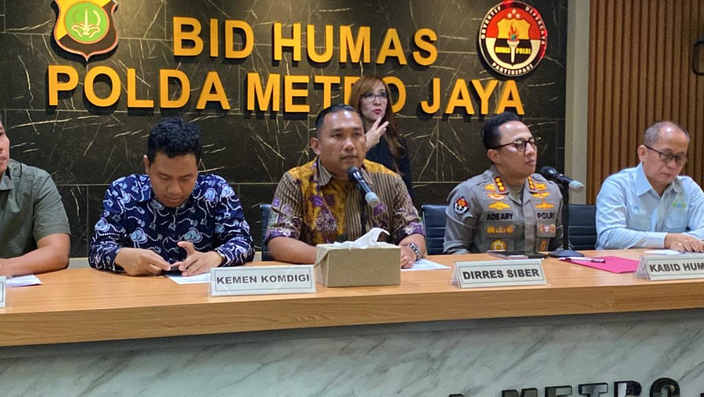Konten 'Fantasi Sedarah' Viral di Facebook, Pelaku Penyebaran Bakal Dipidana