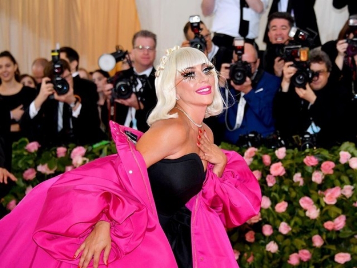 Masker akan Jadi Aksesori Wajib di Met Gala
