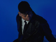 Kaleb J Gabungkan Unsur R&B Era 2000an dan Masukan Remake Dewa 19 di EP 'OFF GUARD'