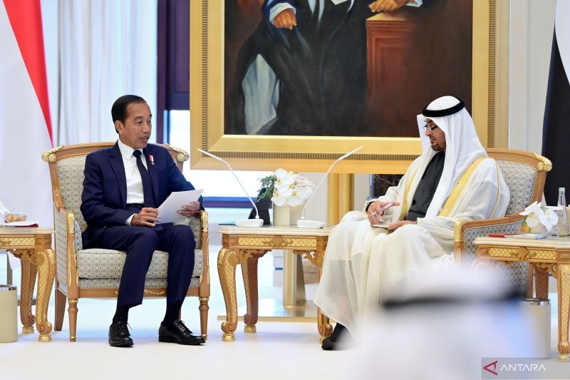 Sebelum Lengser Jokowi Undang Presiden MBZ ke Indonesia