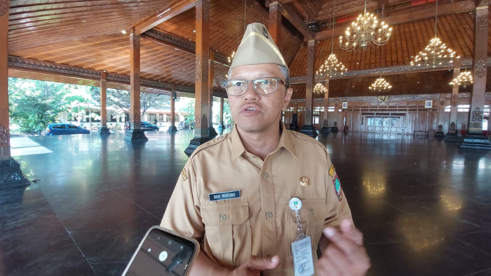 ASN Solo Dilarang Like Paslon Pilkada di Medsos, Ketahuan Dikenai Sanksi