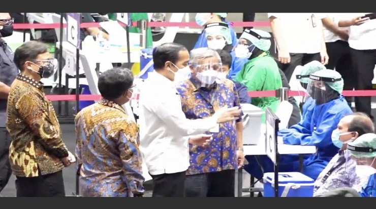 Vaksinasi COVID-19 Untuk Wartawan di GBK Berjalan Lancar dan Tertib