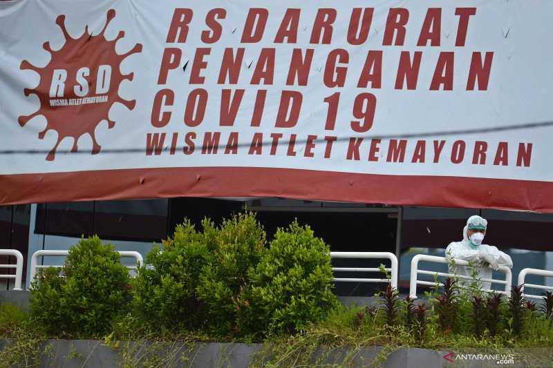 Pasien COVID-19 di RSD Wisma Atlet Bunuh Diri Lompat dari Atas Gedung