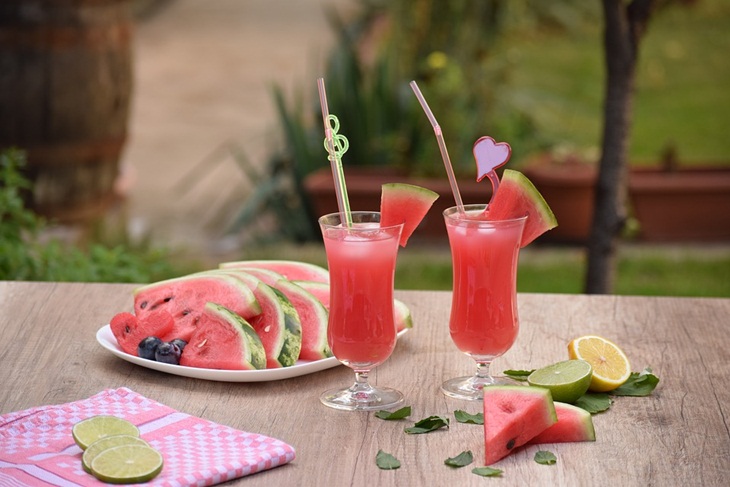 Jus semangka. (Foto: Pixabay/ExplorerBob)