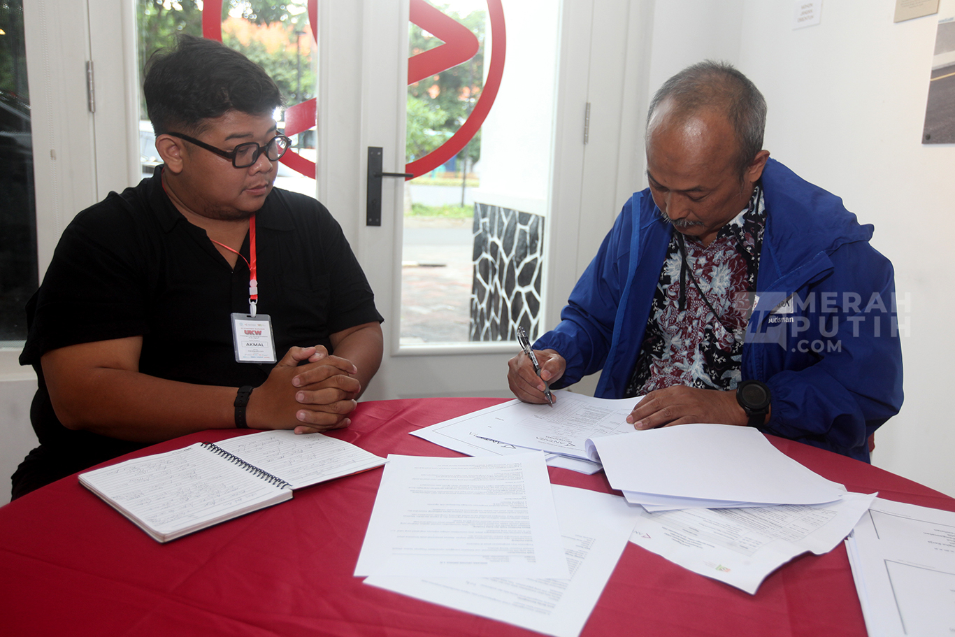 Suasana Uji Kompetensi Wartawan (UKW) jenjang muda oleh Lembaga Pendidikan Jurnalistik ANTARA (LPJA) di Antara Heritage, Pasar Baru, Jakarta Pusat, Kamis (19/12/2024).