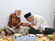 Ganjar Dapat Wejangan dari Abuya Muhtadi