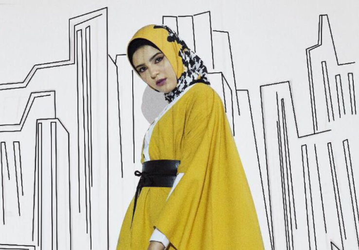 Artis-Artis Cantik dengan Hijab Modis, Gayanya Bisa Ditiru Hijabers