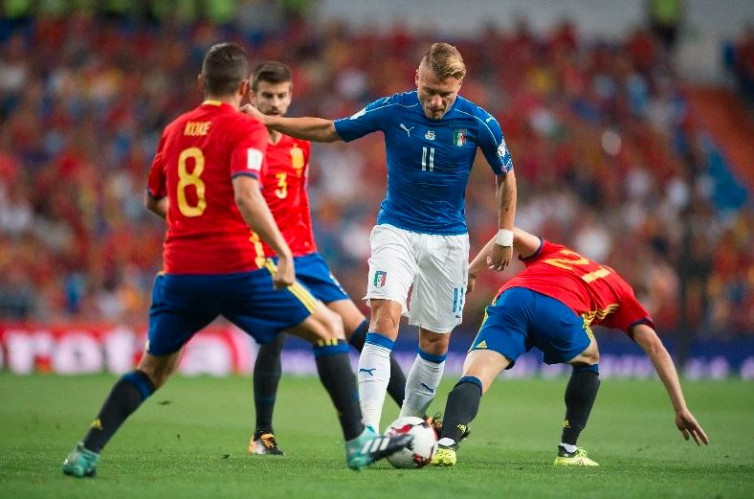 Italia Vs Spanyol. (Twitter)