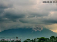 Gunung Merapi Gugurkan Awan Panas, Jarak Luncur 1,5 Km