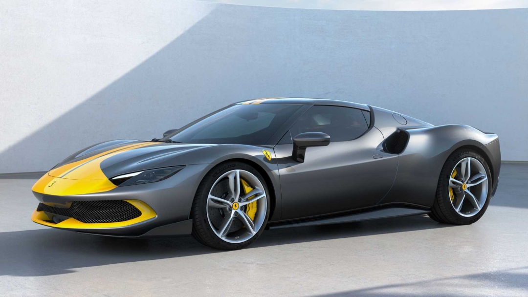 Penjualan Mobil Ferrari di 2023 Hampir Didominasi Model Hybrid