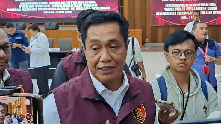 Diprotes Tim Pembela Ulama, Polri Berkukuh Ijazah Jokowi Asli