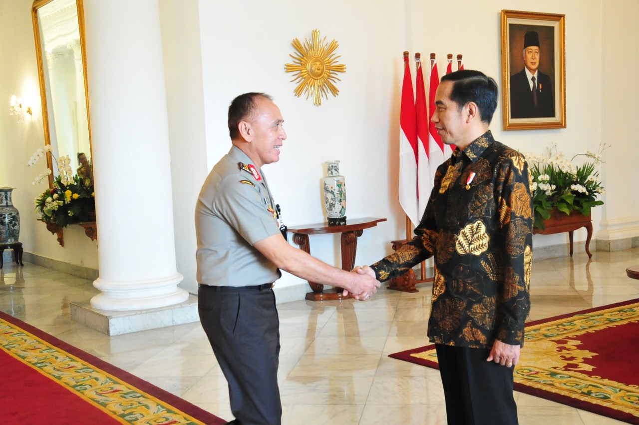 Iwan Bule saat bertemu dengan Presiden Jokowi