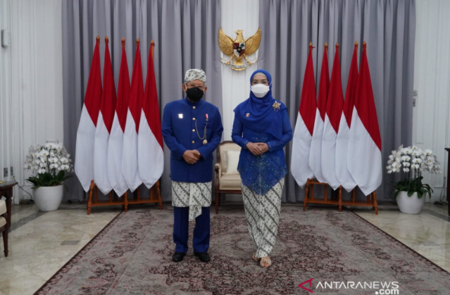 Menilik Pakaian Adat Para Pejabat Negara Saat Hadiri Upacara Peringatan HUT RI