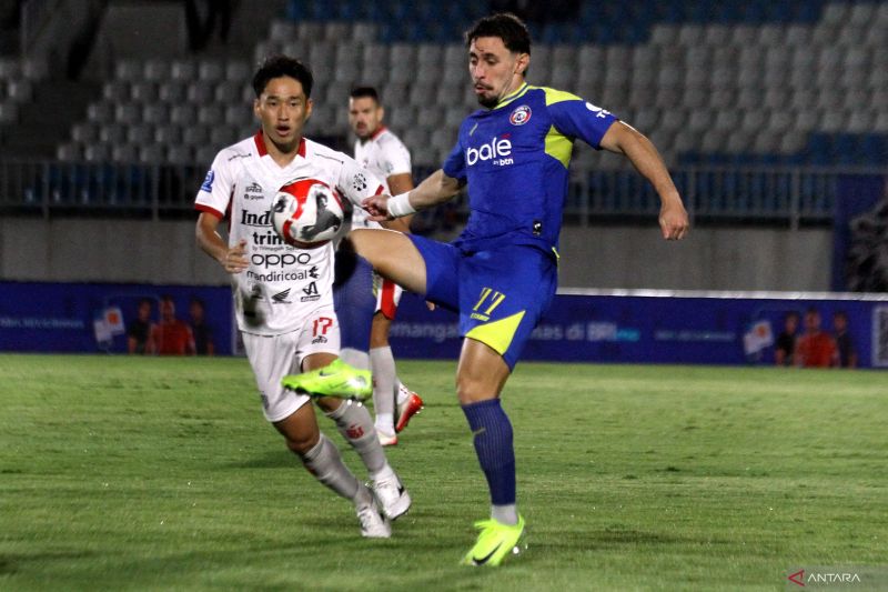 Gelandang Arema FC Gustavo Franca Kenang Pengalaman bersama Persija di Kandang Persib Bandung