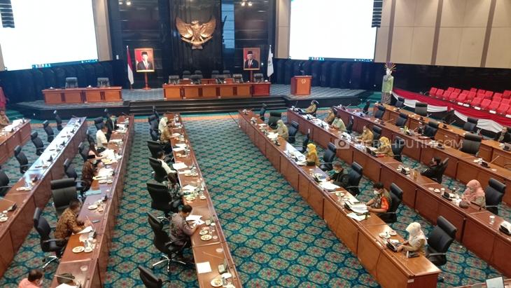 DPRD ke Pemprov DKI: Untung Pusat Sediakan Wisma Atlet