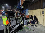 Satpol PP Solo Langsung Tutup Tempat Usaha Jika Melanggar Aturan PPKM Level 4