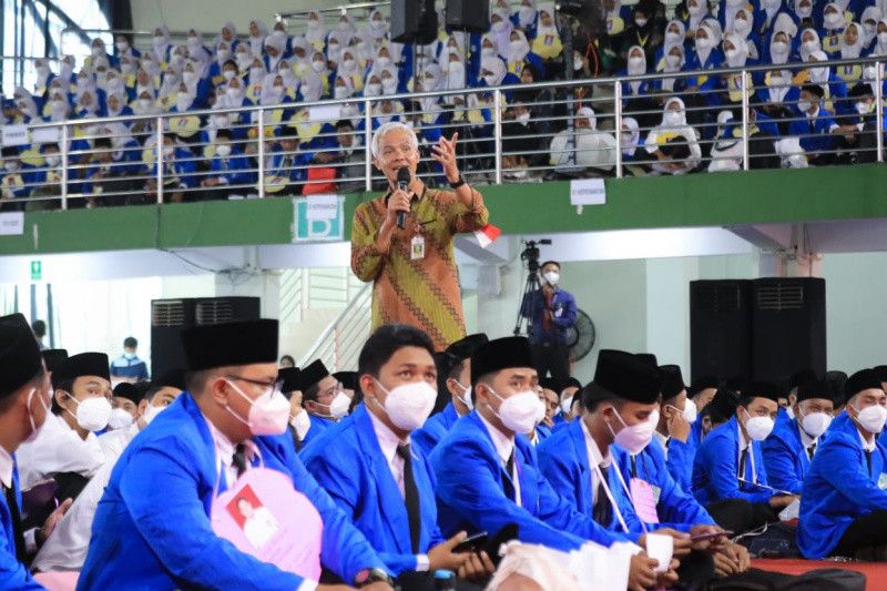 Lakukan Rekonsiliasi, Ganjar Usul Puan Silaturahmi Politik Dengan Semua Parpol