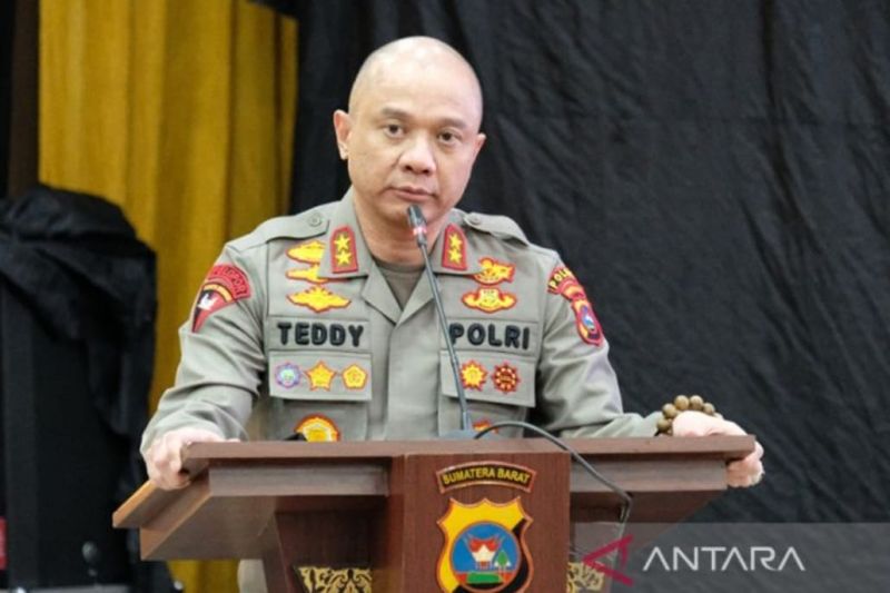 5 Polisi Sumbar Terseret Kasus Narkoba Irjen Teddy
