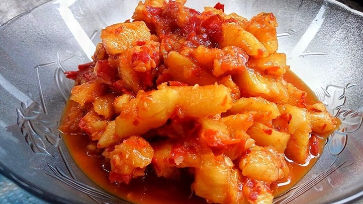Sambal nanas. (Foto: Instagram/ummahhaaqa95)