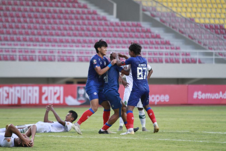Selebrasi gol Arema FC. (Media Arema FC)