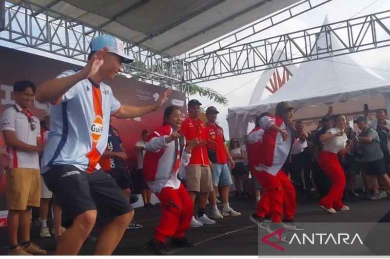 Pembalap MotoGP Goyang Tabola Bale, Ngaku Gembira Dengan Keramahtamahan Fans Indonesia