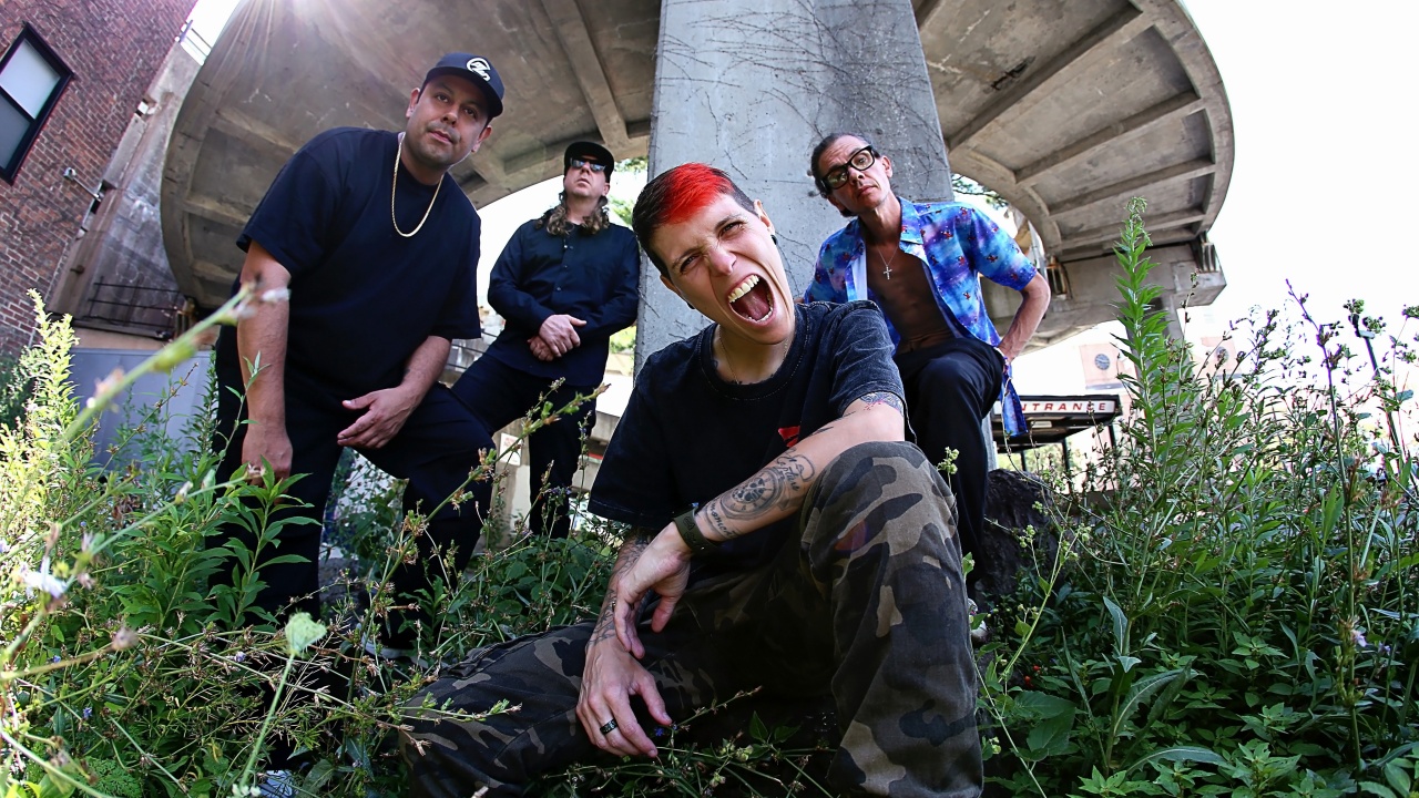 The Red Jumpsuit Apparatus Rilis Album 'X’s For Eyes' versi Deluxe, Tambah 4 Lagu Baru