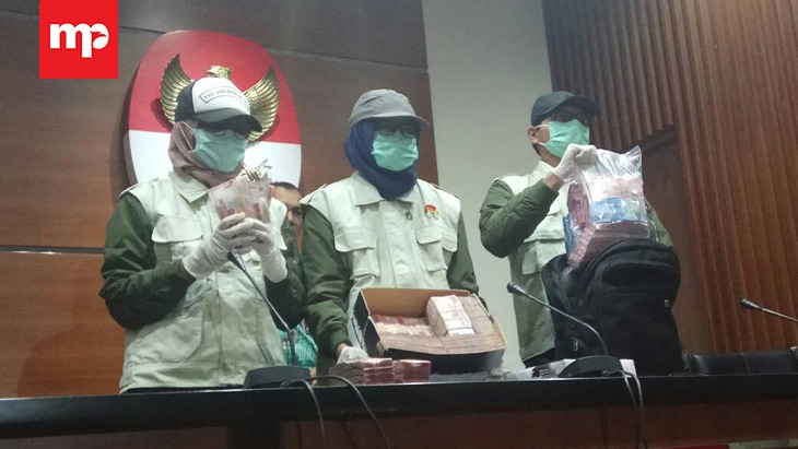 KPK Amankan Uang Rp1 Miliar dalam OTT Gubernur Bengkulu