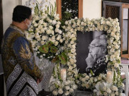 Kenangan Anies Tentang Sosok Sabam Sirait