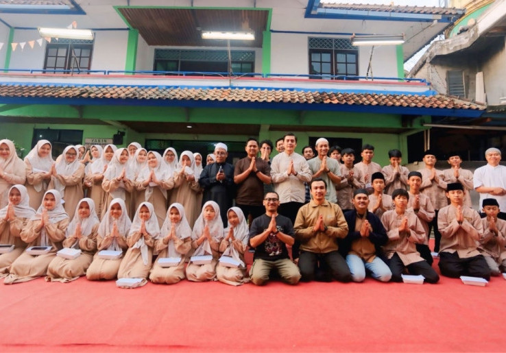 Iwakum Gelar Buka Puasa Bersama dan Santuni Anak Yatim