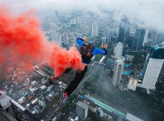 Frédéric Fugen Raih Prestasi Penuh Tantangan untuk Indonesia, Pacu Adrenaline Lompat dari Gedung Autograph Tower Jakarta Setinggi 385 Meter